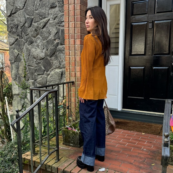 05 Boho Beautiful Pleated lined Top with front Tie - Picture 4 of 5